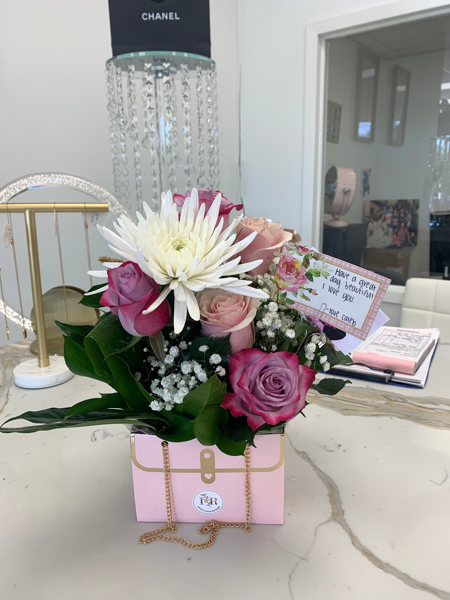 1/2 DOZEN ROSES IN DESIGNER BAG