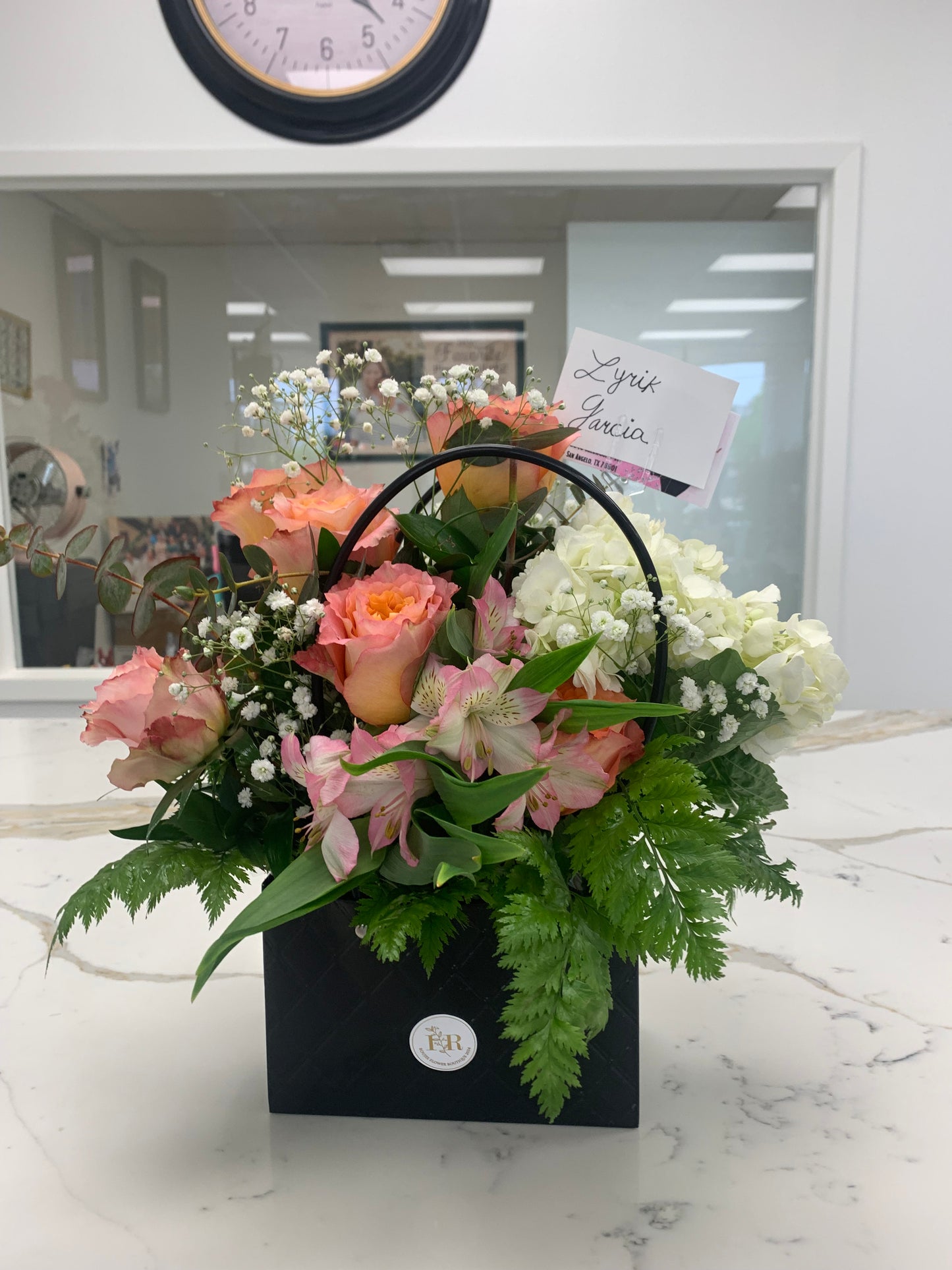 SMALL BAG WITH ROSES