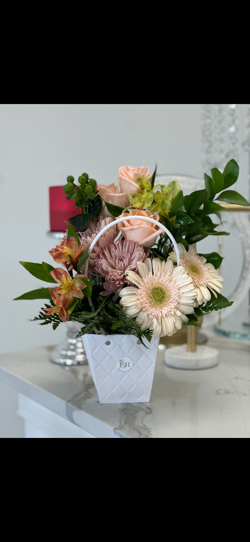 SMALL BAG WITH ROSES