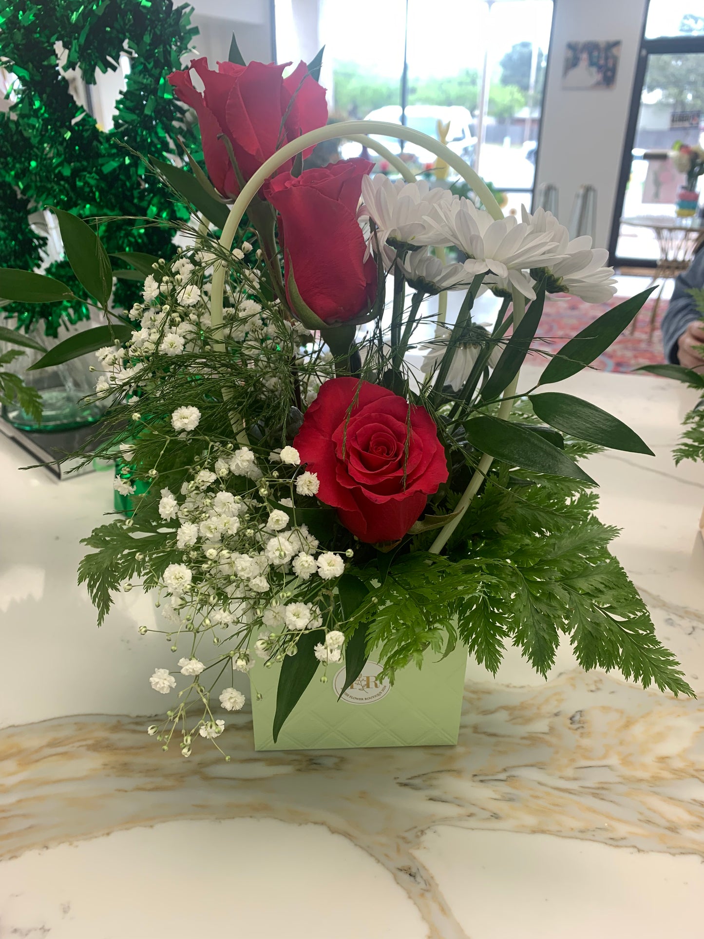 SMALL BAG WITH ROSES